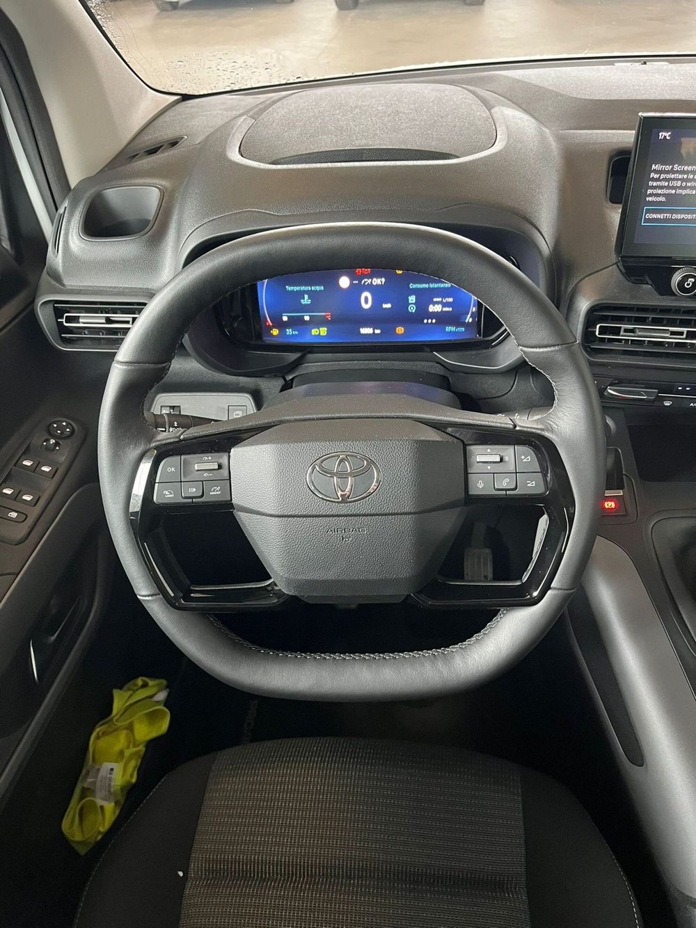 Toyota Proace City Verso usata a Cremona (13)