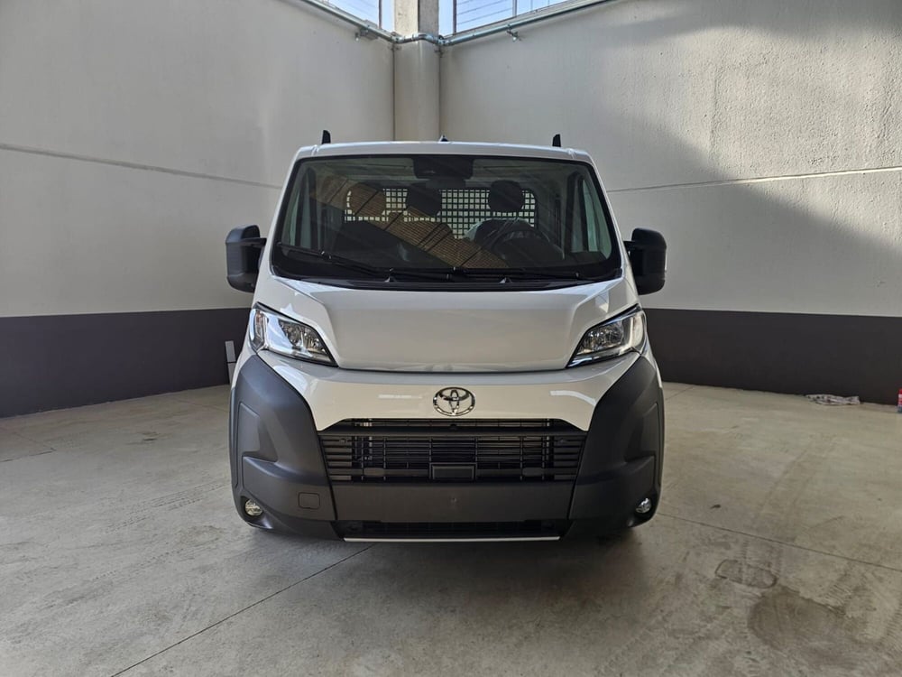 Toyota Proace Max nuova a Cremona (2)