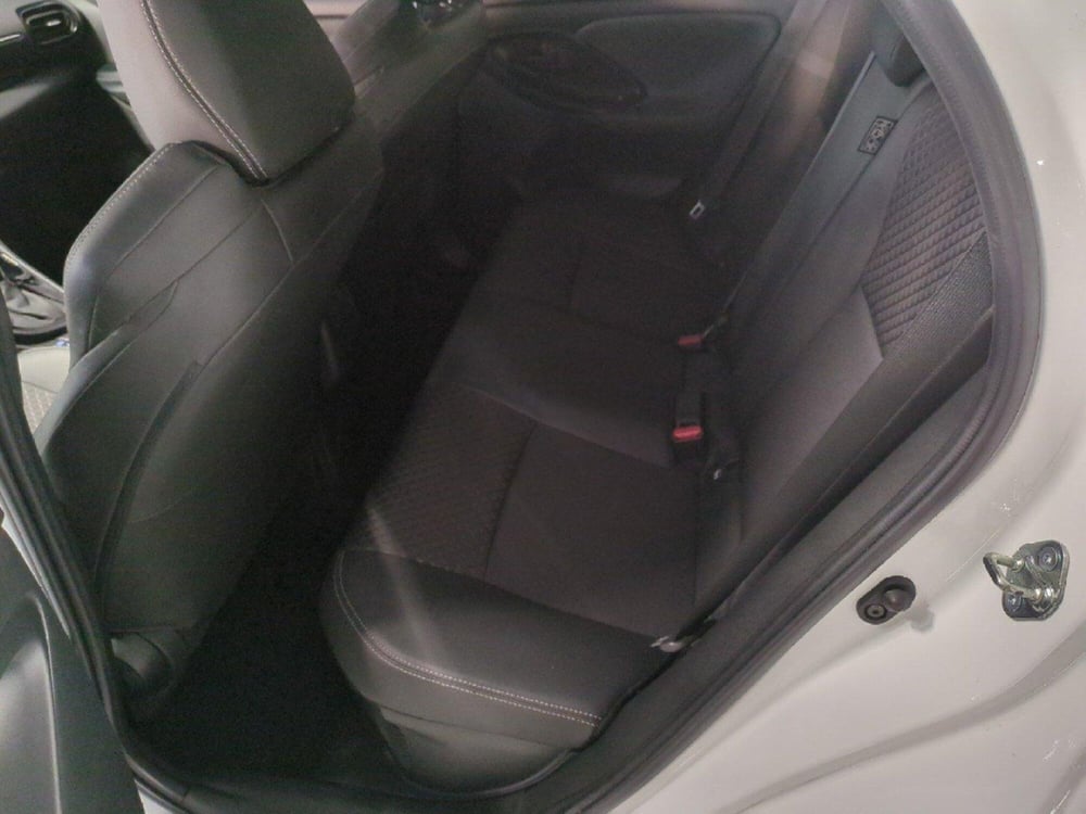 Toyota Yaris usata a Milano (11)
