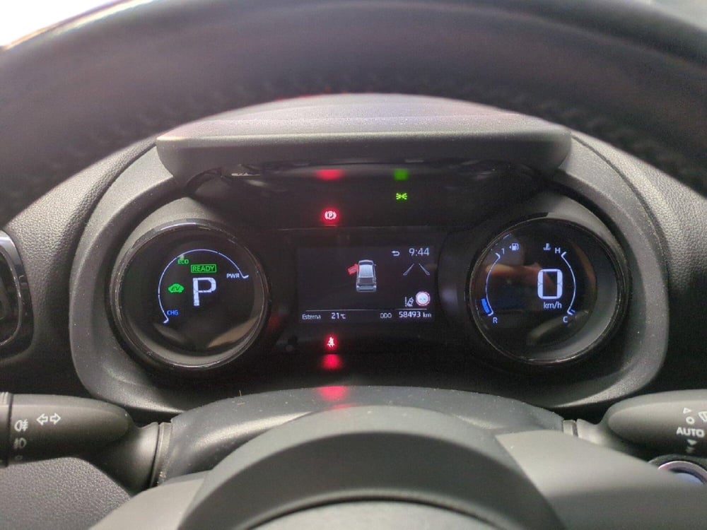 Toyota Yaris usata a Milano (15)