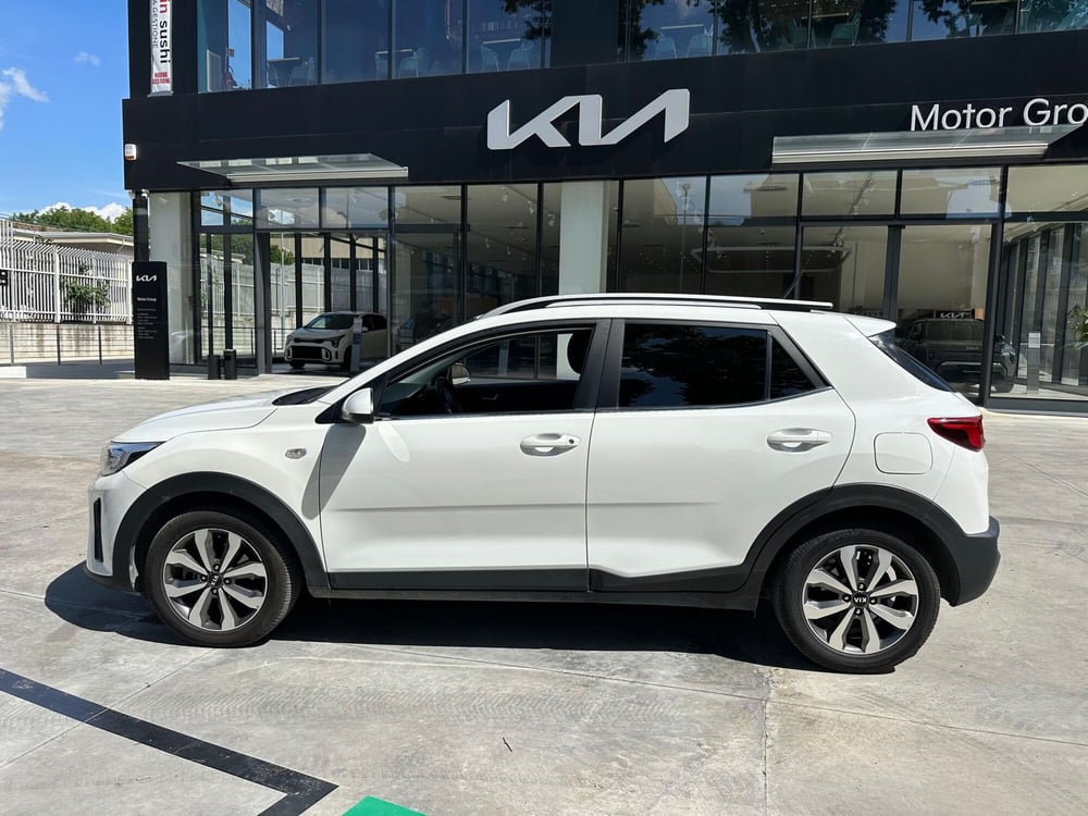 Kia Stonic usata a Napoli (2)