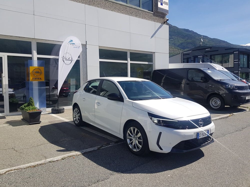 Opel Corsa nuova a Aosta