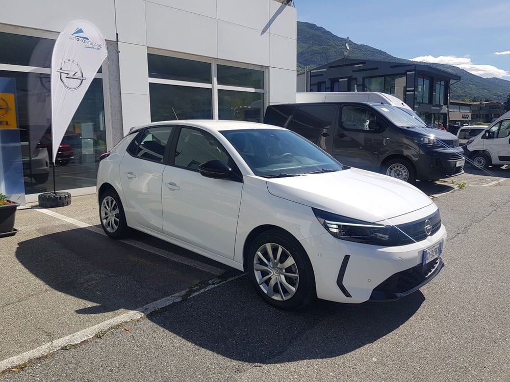 Opel Corsa nuova a Aosta (2)