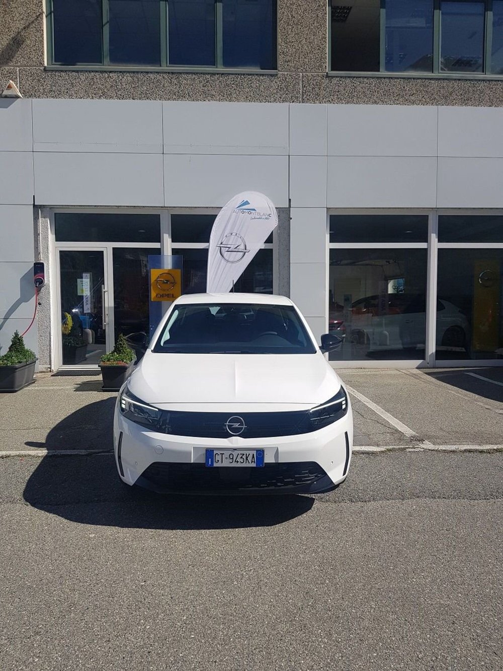 Opel Corsa nuova a Aosta (3)
