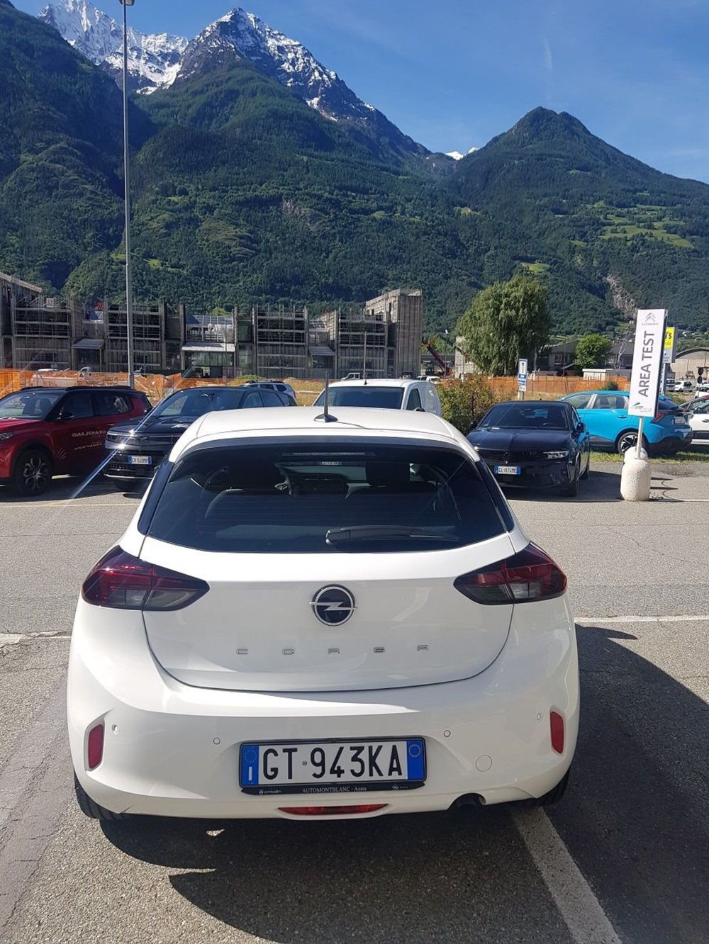 Opel Corsa nuova a Aosta (7)