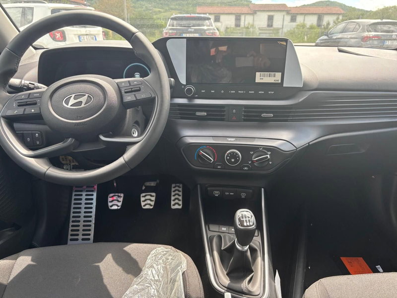 Hyundai Bayon nuova a Macerata (4)