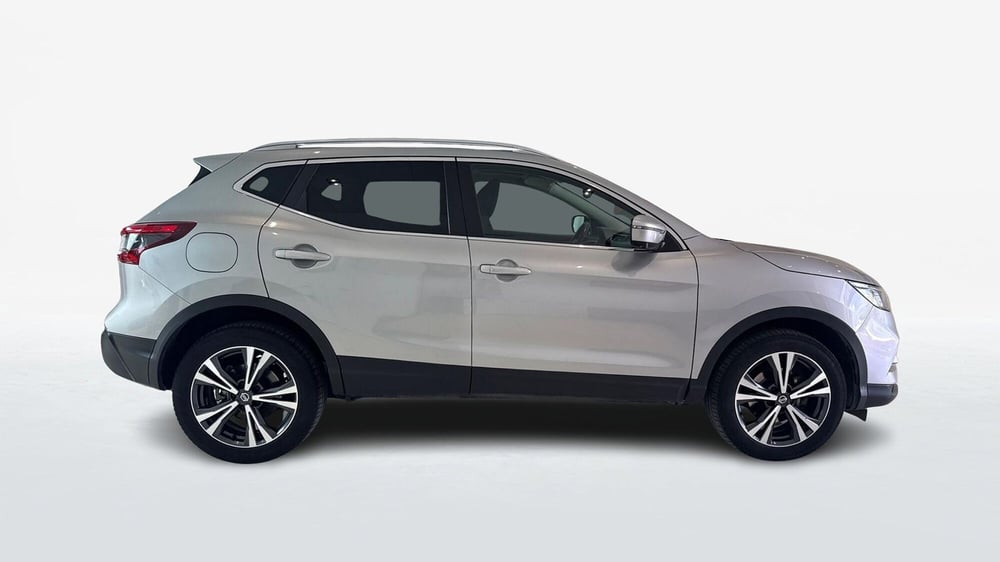 Nissan Qashqai usata a Viterbo (3)