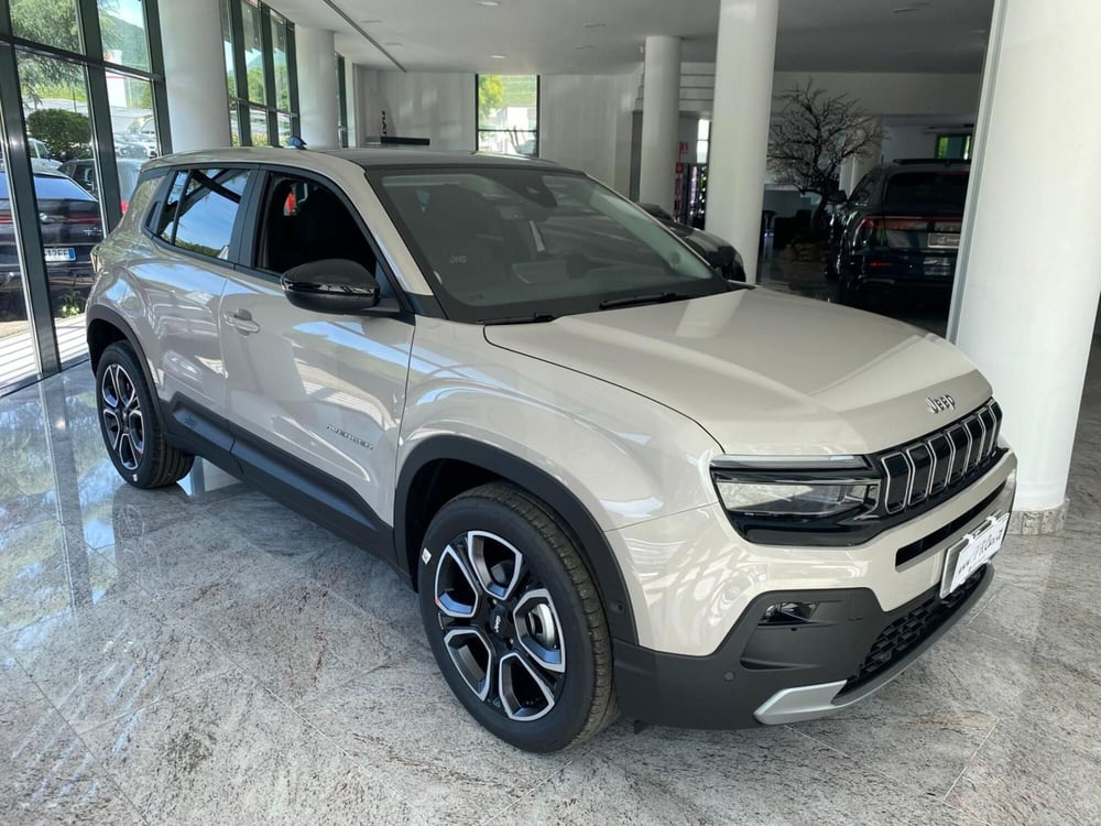 Jeep Avenger nuova a La Spezia