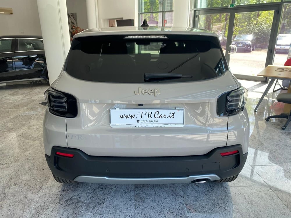 Jeep Avenger nuova a La Spezia (6)