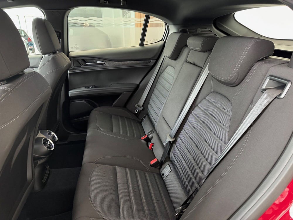 Alfa Romeo Stelvio nuova a Reggio Emilia (11)