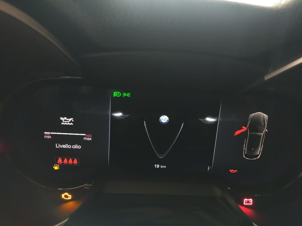 Alfa Romeo Stelvio nuova a Reggio Emilia (13)