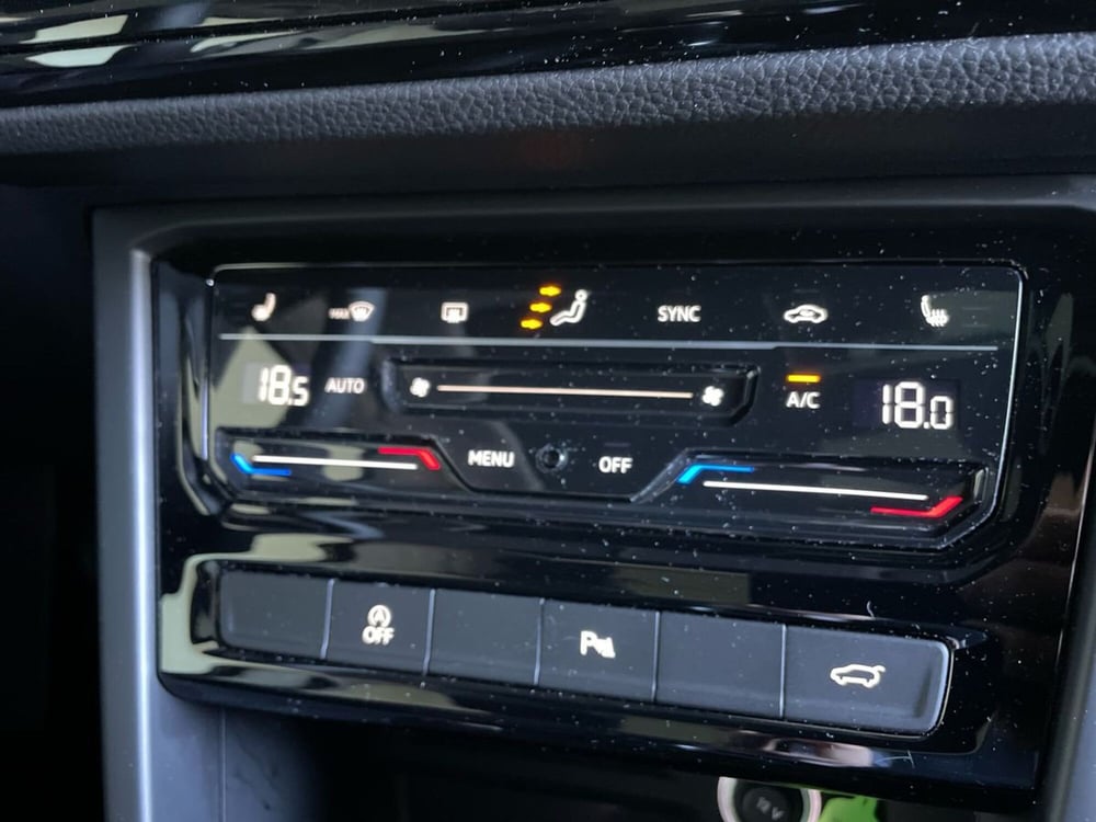 Volkswagen Touran usata a Bergamo (13)