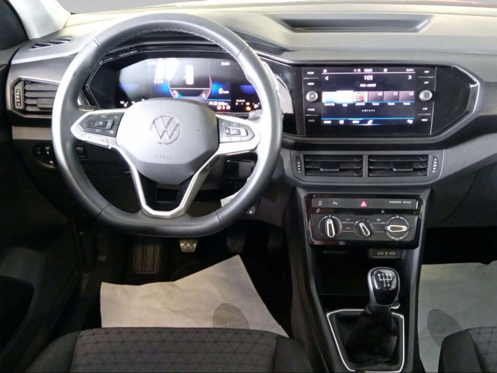 Volkswagen T-Cross usata a Siena (11)