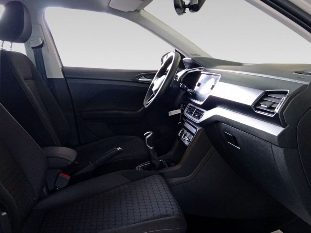 Volkswagen T-Cross usata a Siena (13)