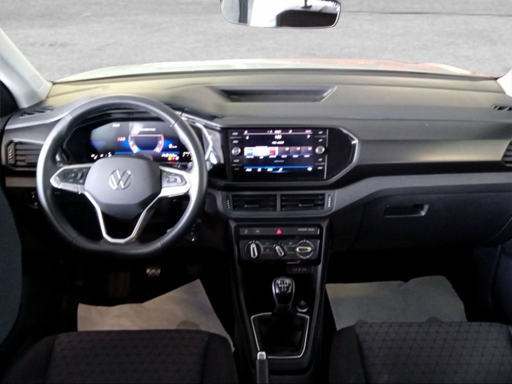 Volkswagen T-Cross usata a Siena (14)