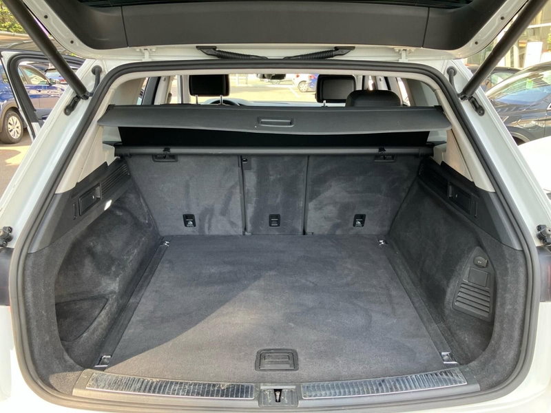 Volkswagen Touareg usata a Bologna (10)