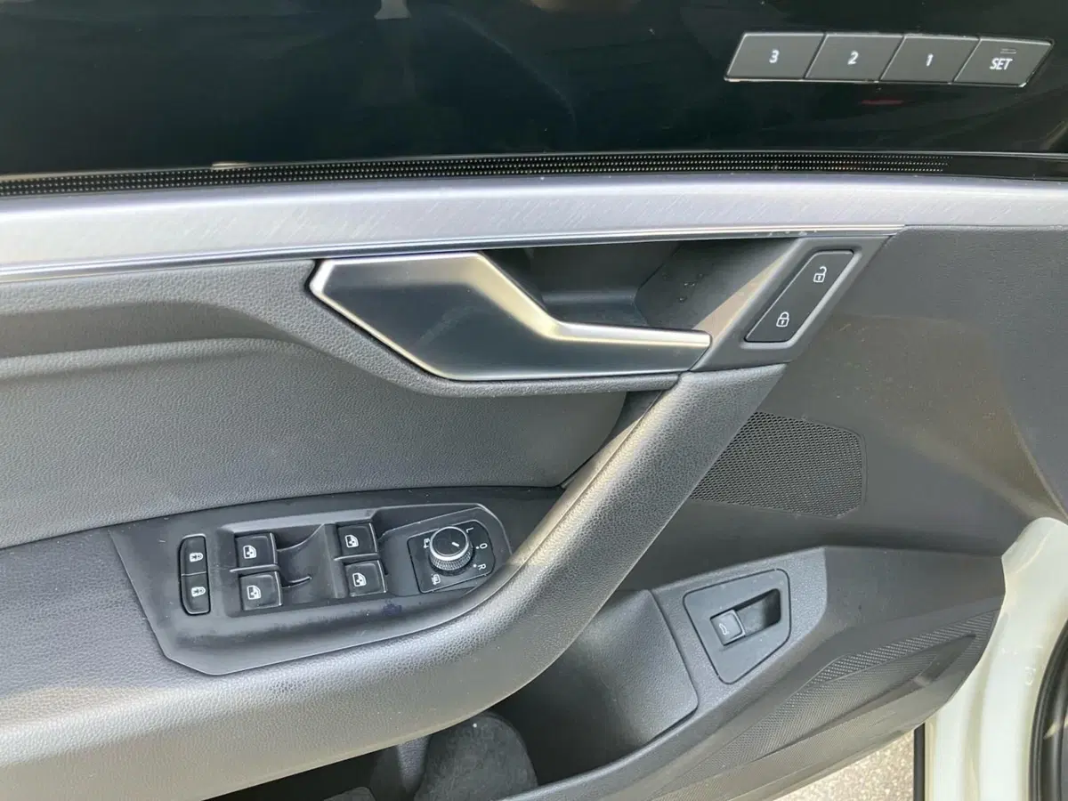 Volkswagen Touareg usata a Bologna (18)