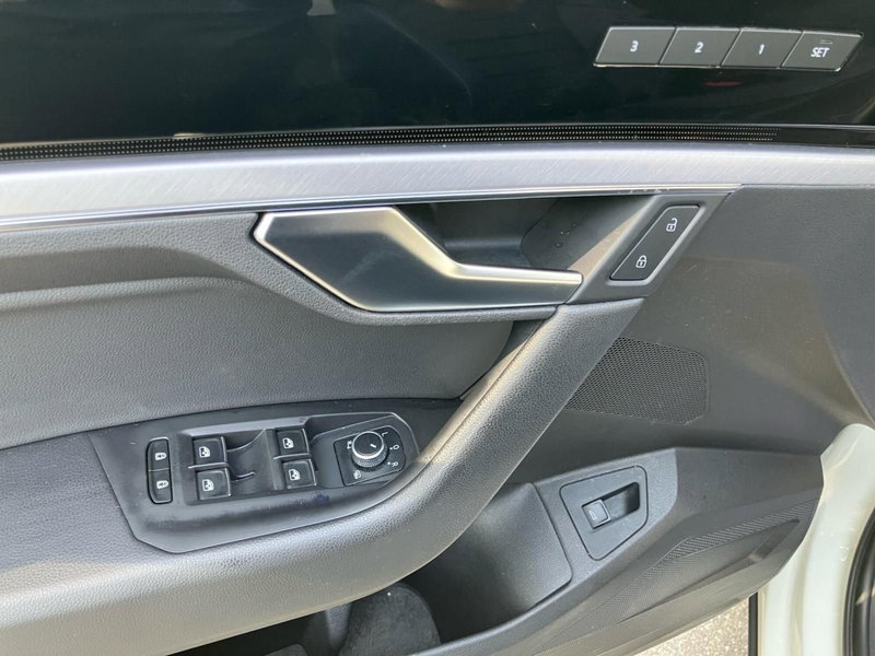 Volkswagen Touareg usata a Bologna (18)