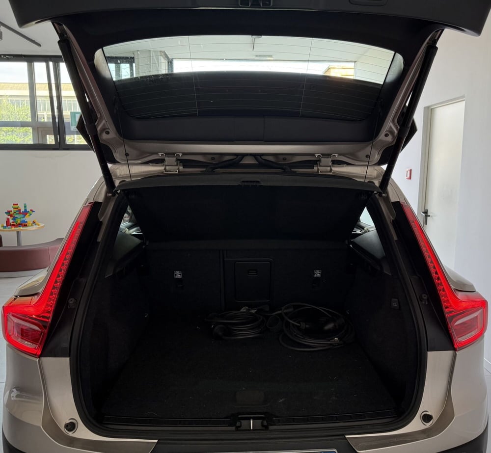 Volvo XC40 usata a Parma (10)