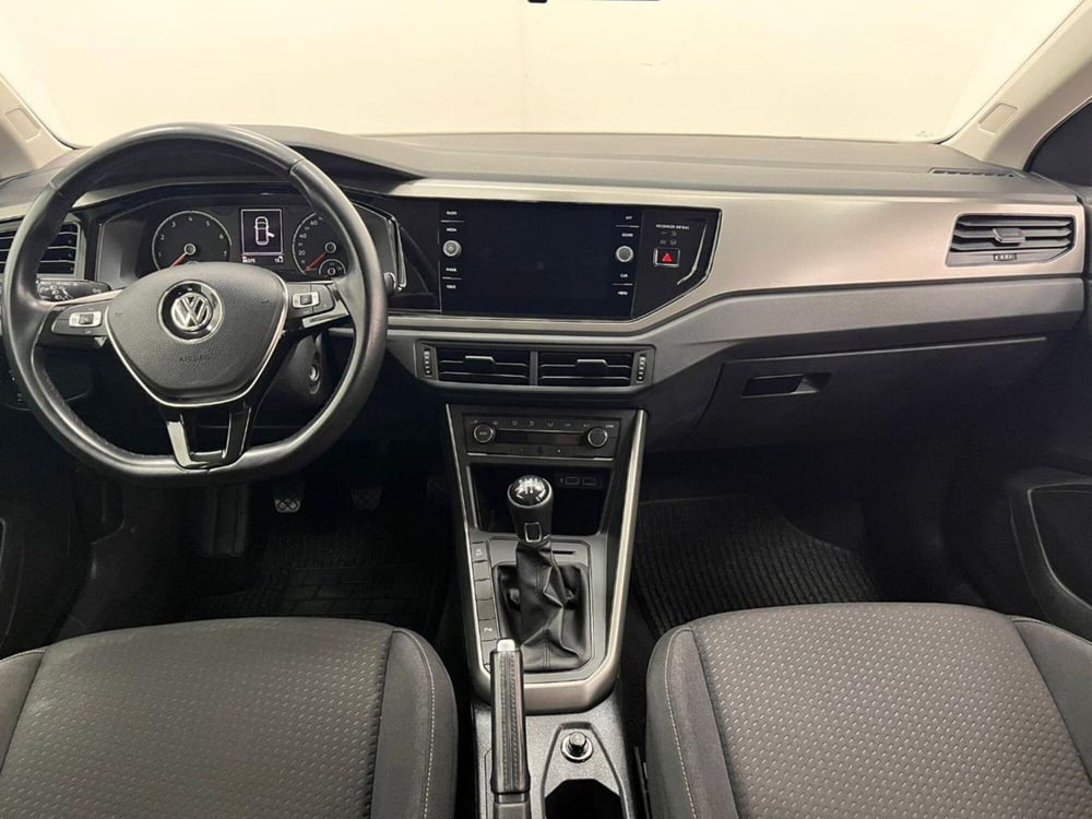 Volkswagen Polo usata a Como (4)