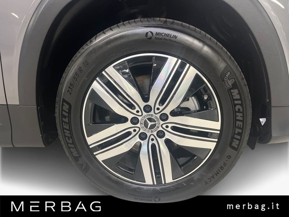 Mercedes-Benz EQB usata a Milano (17)