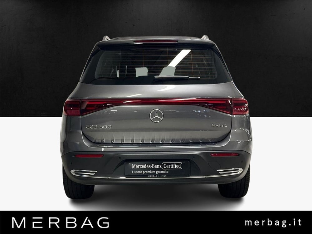 Mercedes-Benz EQB usata a Milano (4)
