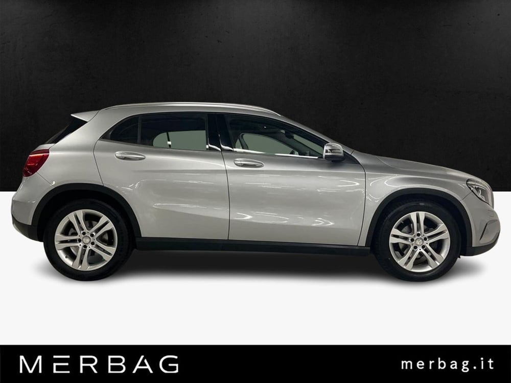 Mercedes-Benz GLA SUV usata a Milano (5)