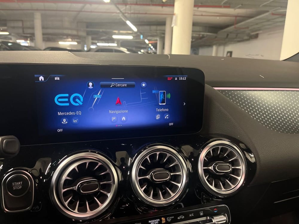 Mercedes-Benz EQA usata a Milano (12)
