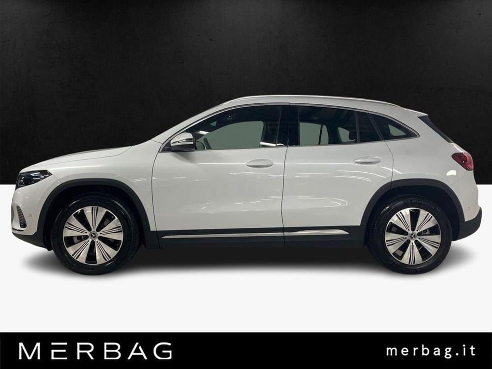 Mercedes-Benz EQA usata a Milano (6)