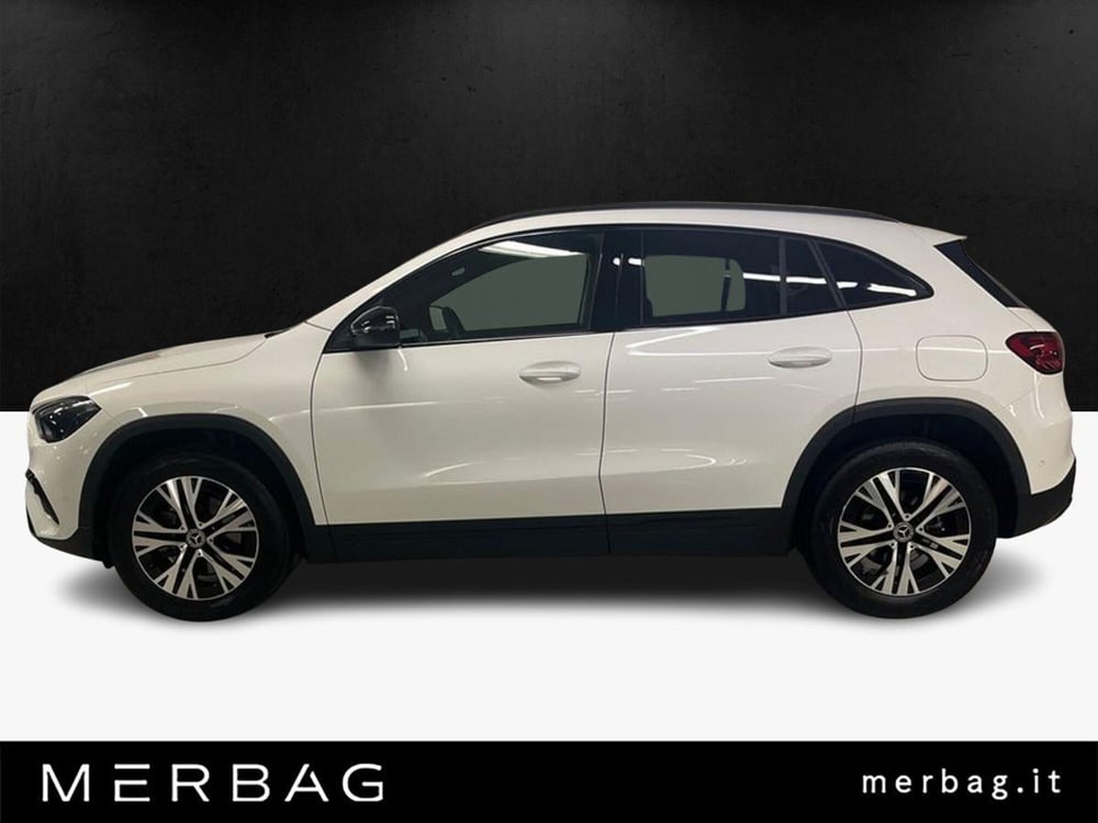 Mercedes-Benz GLA SUV usata a Milano (6)