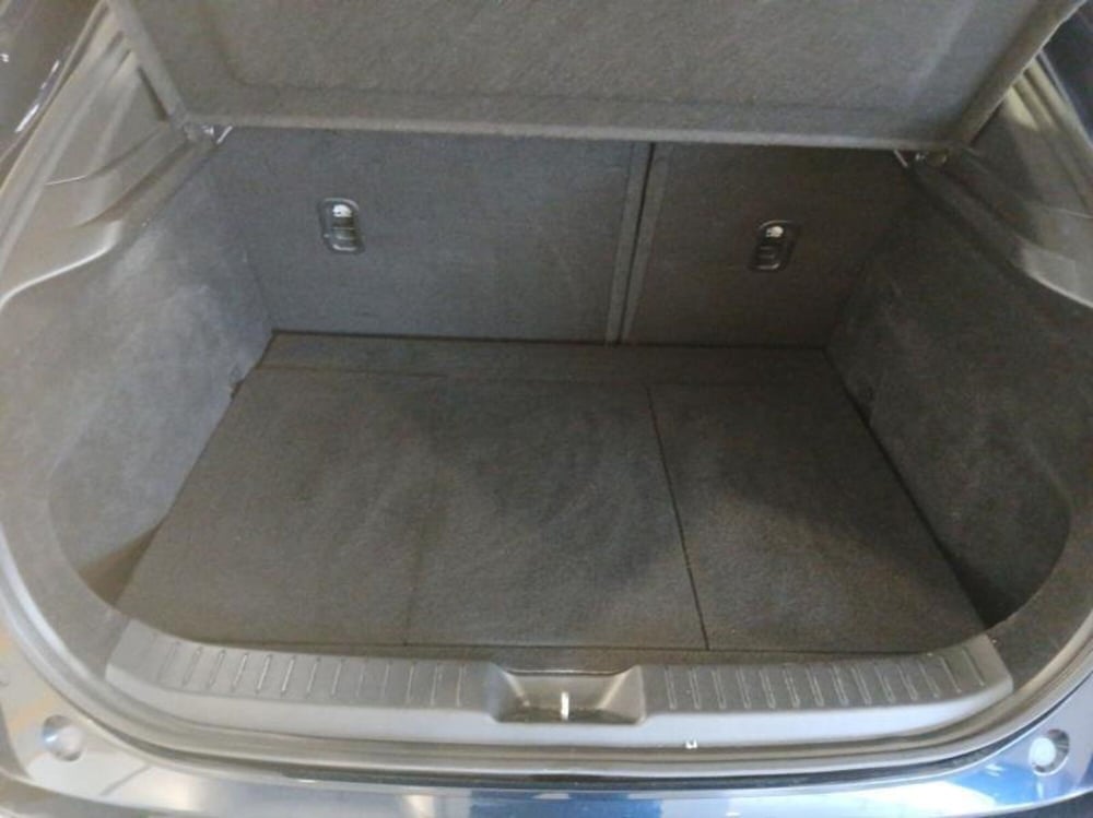 Mazda CX-30 usata a Genova (16)