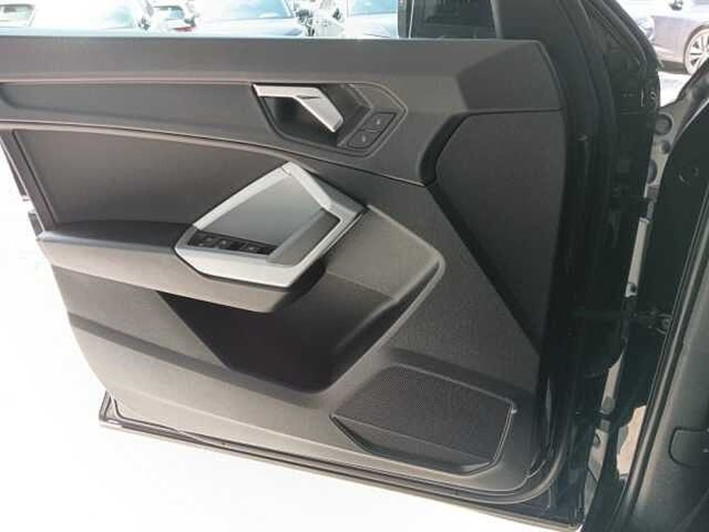 Audi Q3 Sportback usata a Lucca (13)