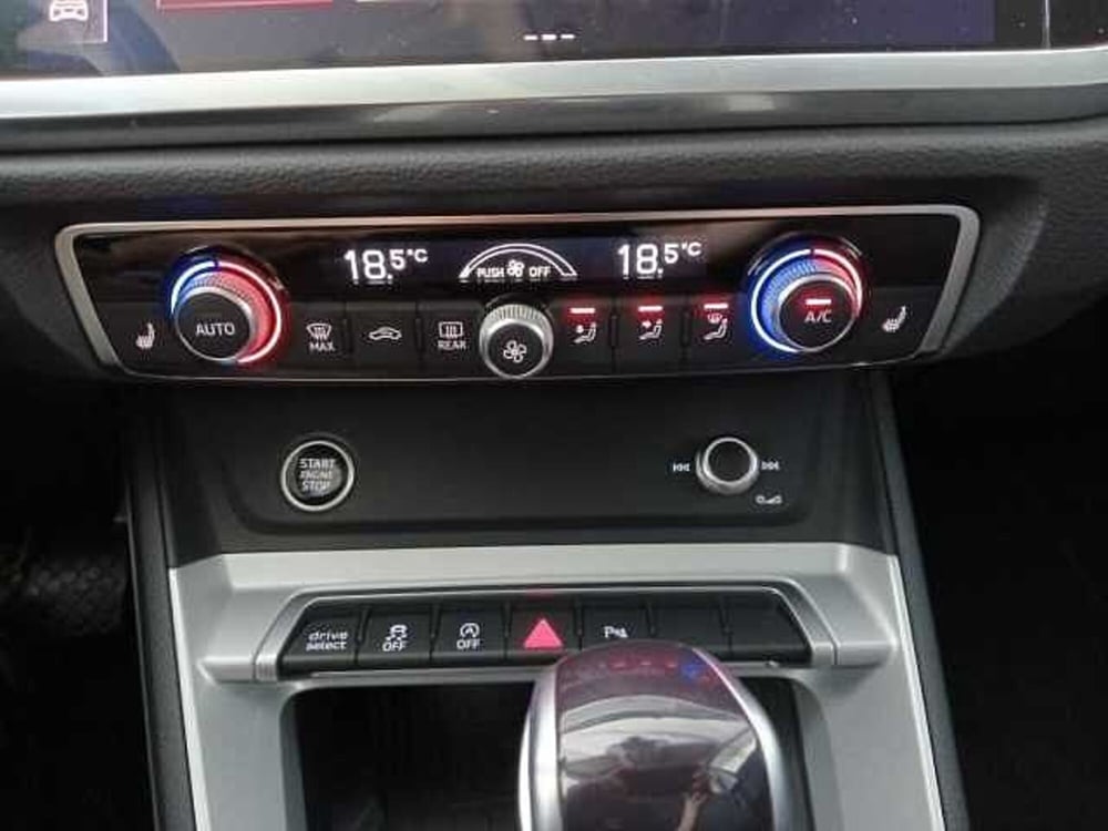 Audi Q3 Sportback usata a Lucca (15)