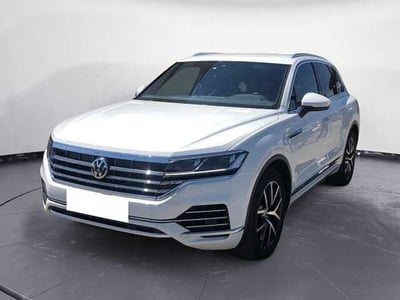 Volkswagen Touareg 3.0 V6 TDI SCR Advanced del 2020 usata a Lucca