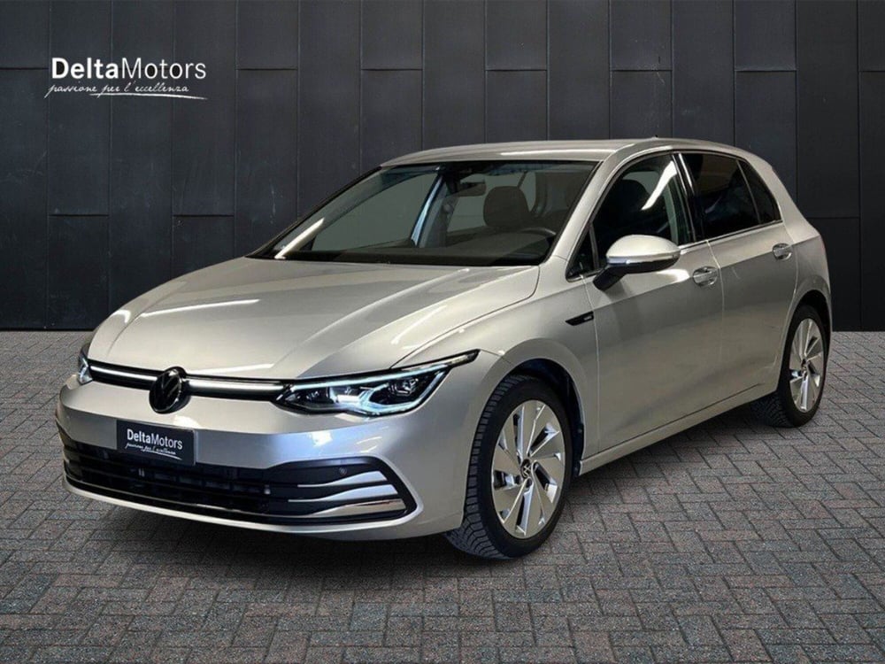 Volkswagen Golf Variant usata a Macerata