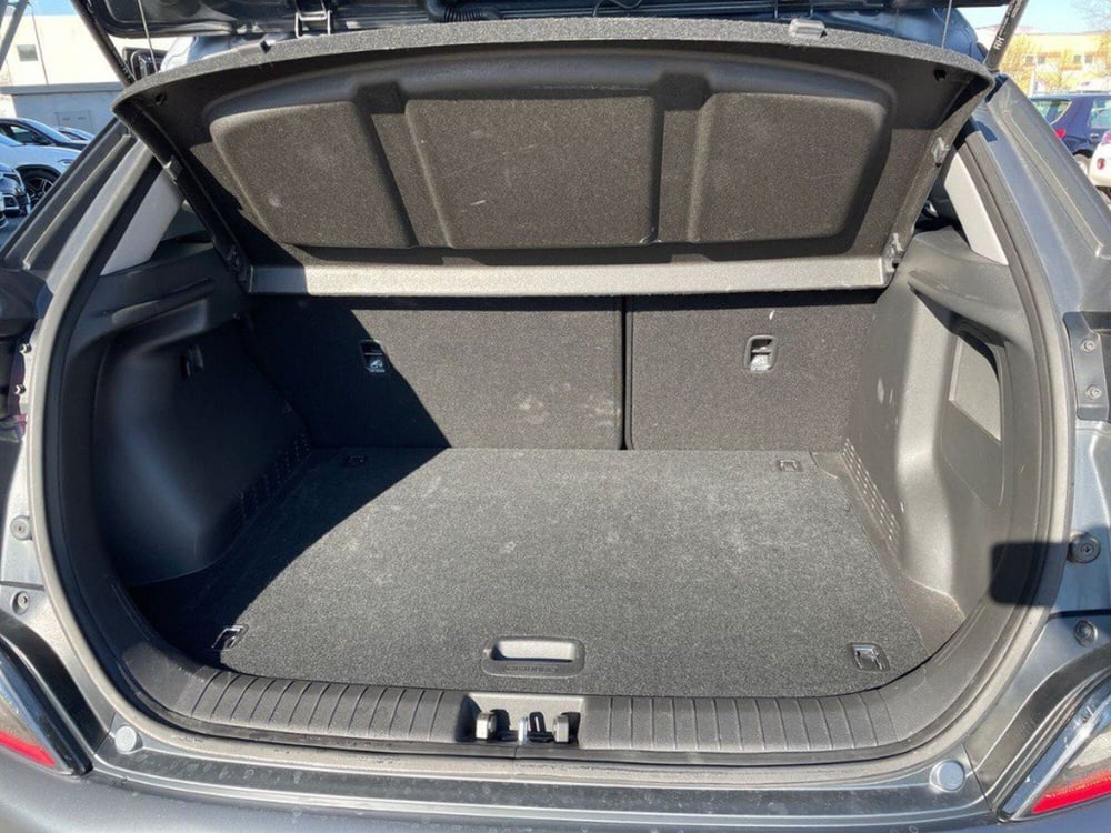 Hyundai Kona usata a Macerata (7)