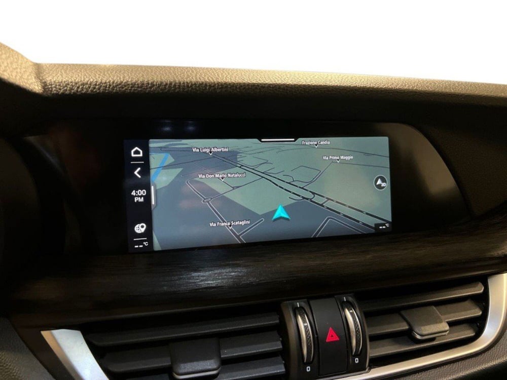 Alfa Romeo Stelvio usata a Macerata (15)