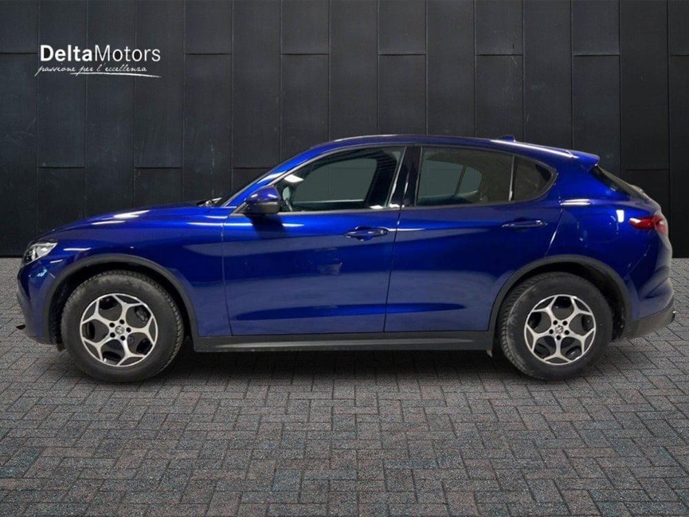 Alfa Romeo Stelvio usata a Macerata (4)