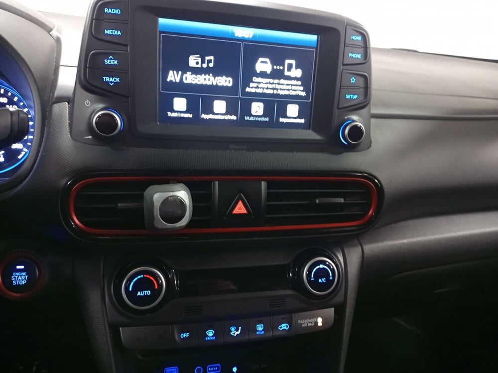 Hyundai Kona usata a Torino (10)