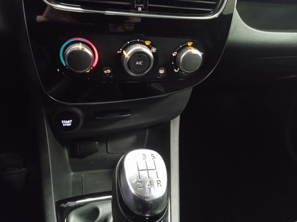 Renault Clio usata a Torino (14)