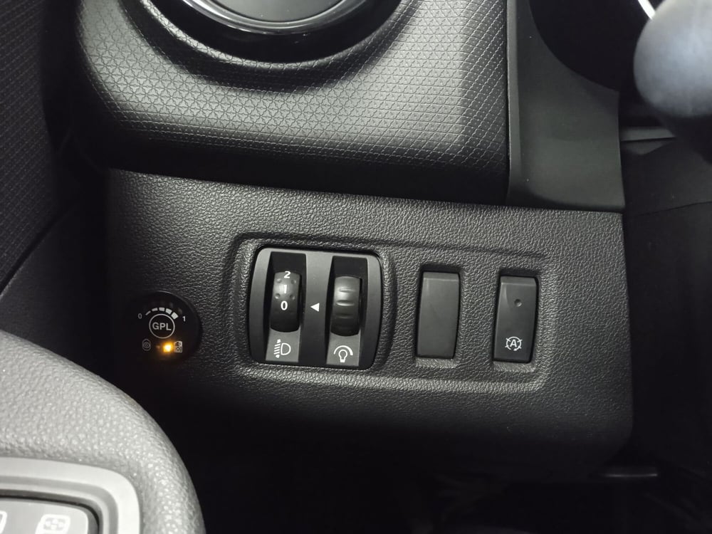 Renault Clio usata a Torino (8)