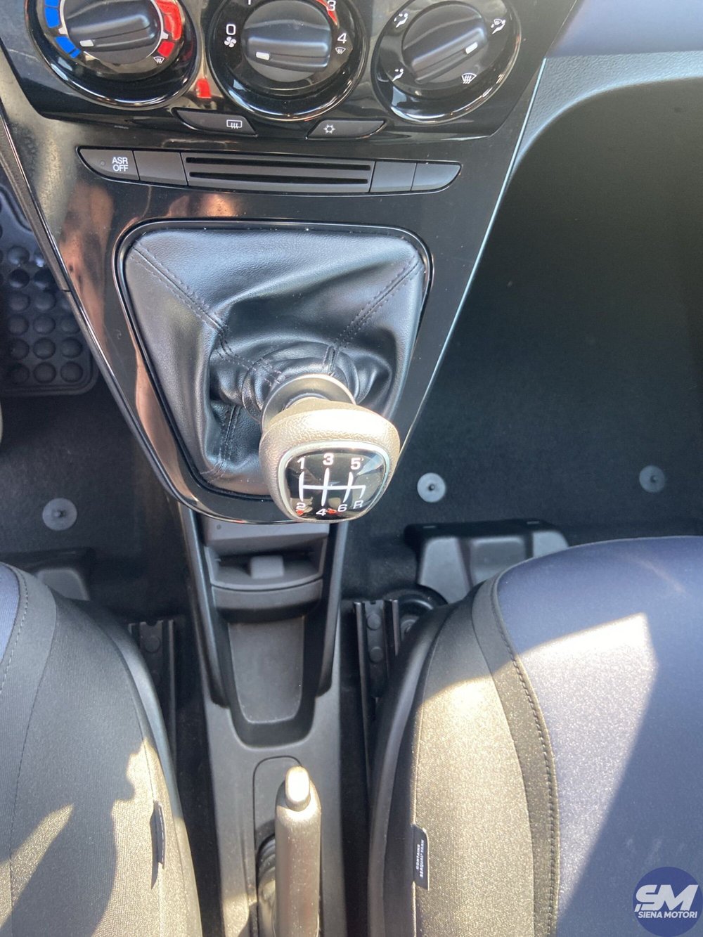 Lancia Ypsilon usata a Siena (13)