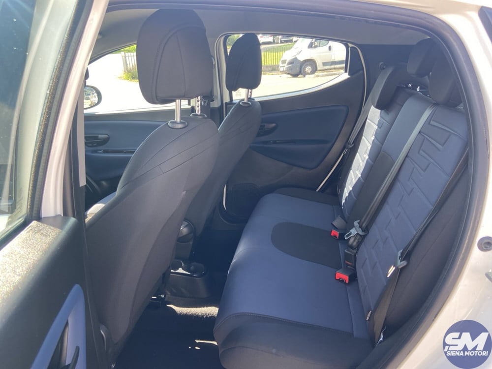 Lancia Ypsilon usata a Siena (18)