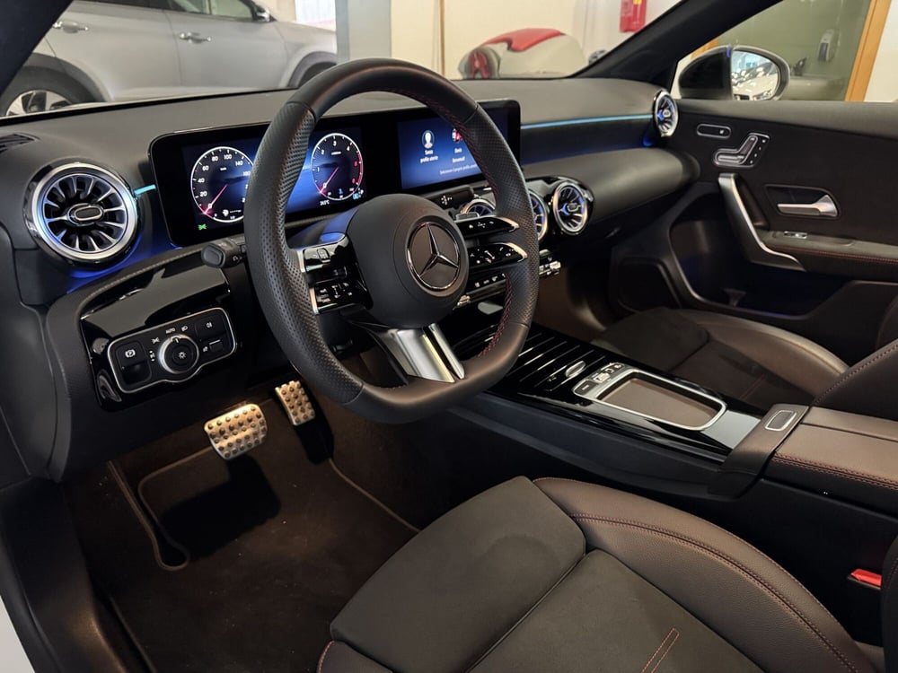 Mercedes-Benz Classe A Sedan usata a Messina (7)