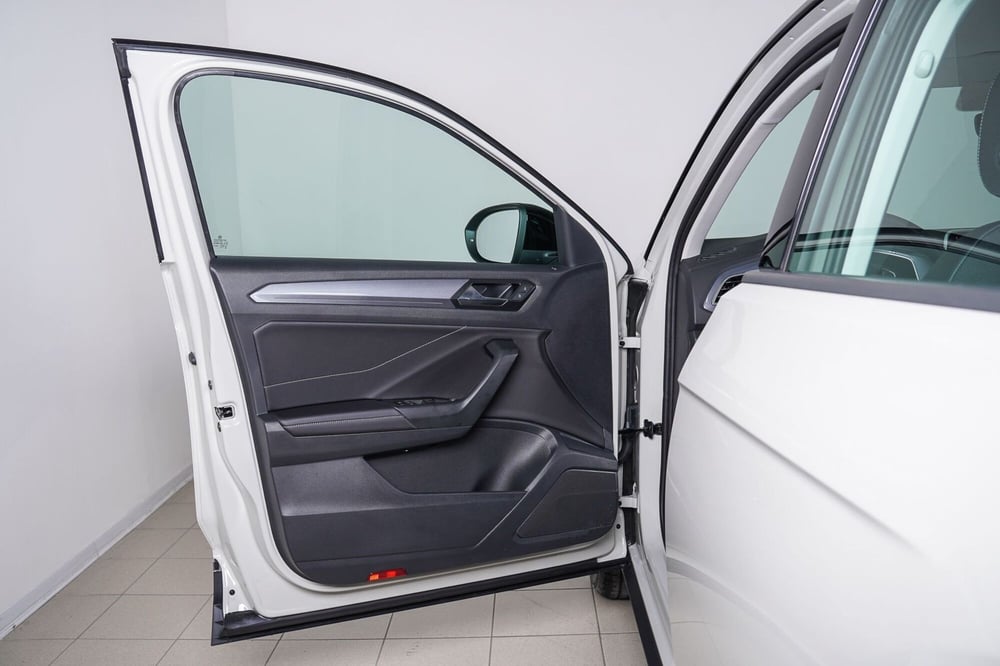 Volkswagen T-Roc usata a Perugia (13)