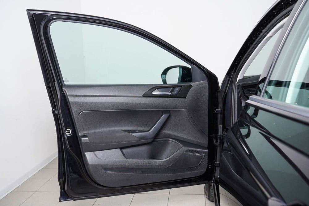 Volkswagen Taigo usata a Perugia (14)