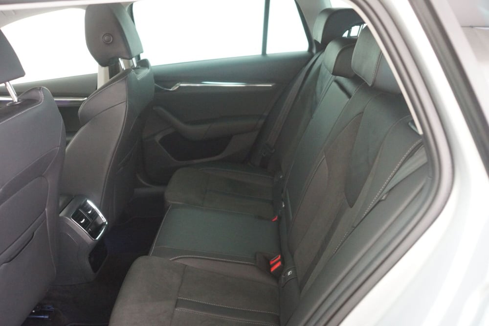 Skoda Octavia Station Wagon usata a Torino (9)