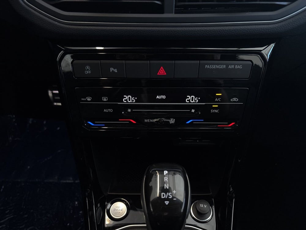 Volkswagen T-Cross nuova a Salerno (13)