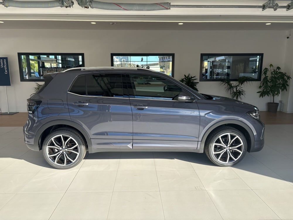 Volkswagen T-Cross nuova a Salerno (5)