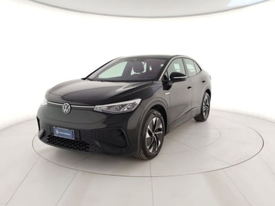 Volkswagen ID.5 Pro Performance del 2023 usata a Massa